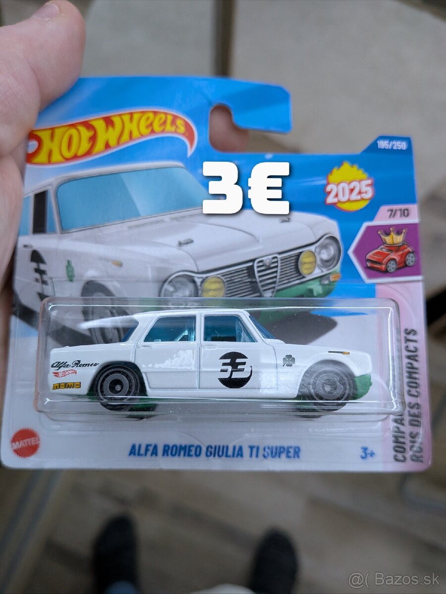 Hotwheels - 13