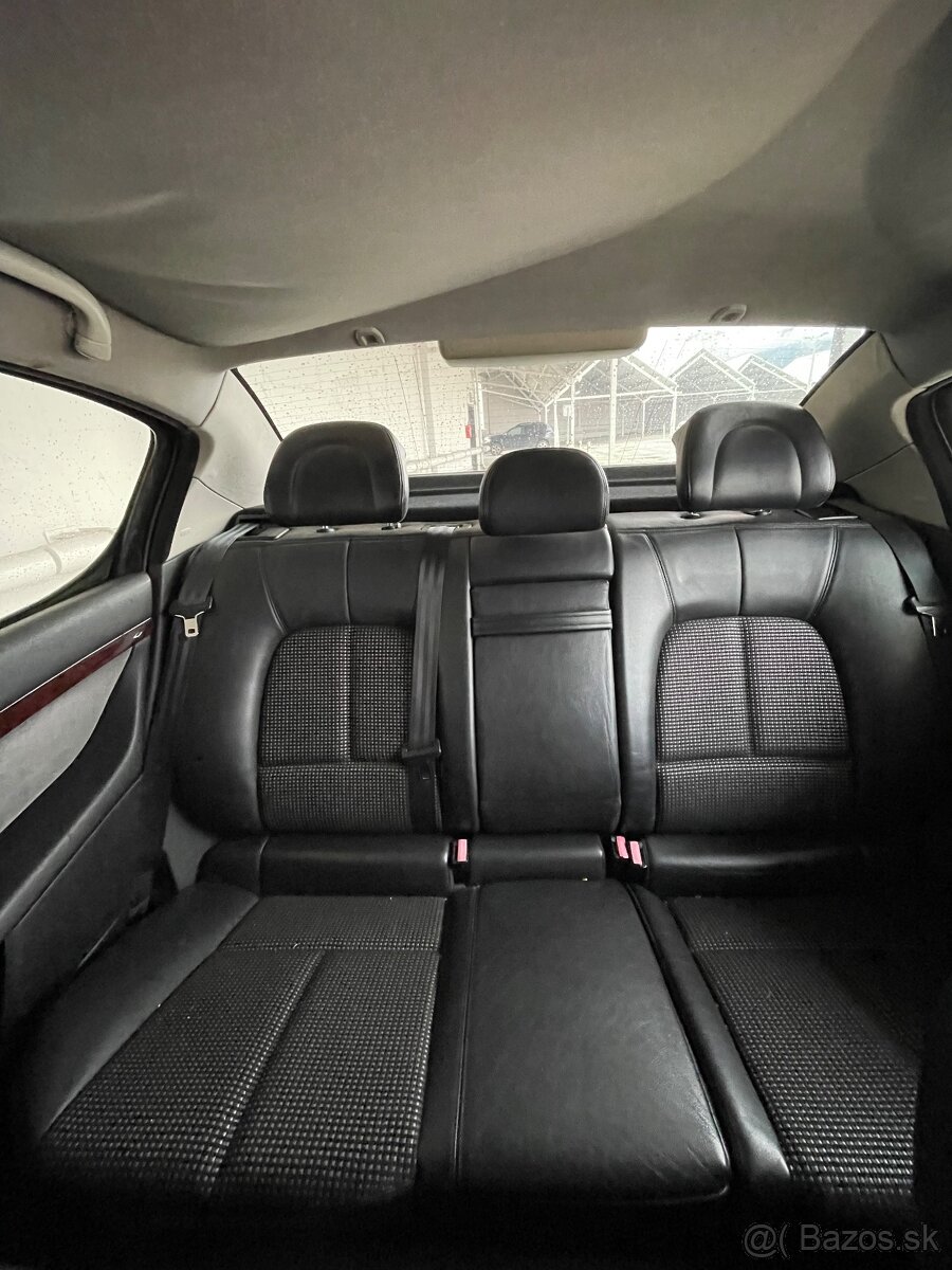 Peugeot 407 2.0 HDi (100kW) – Top stav, koža, 2x kľúč - 13