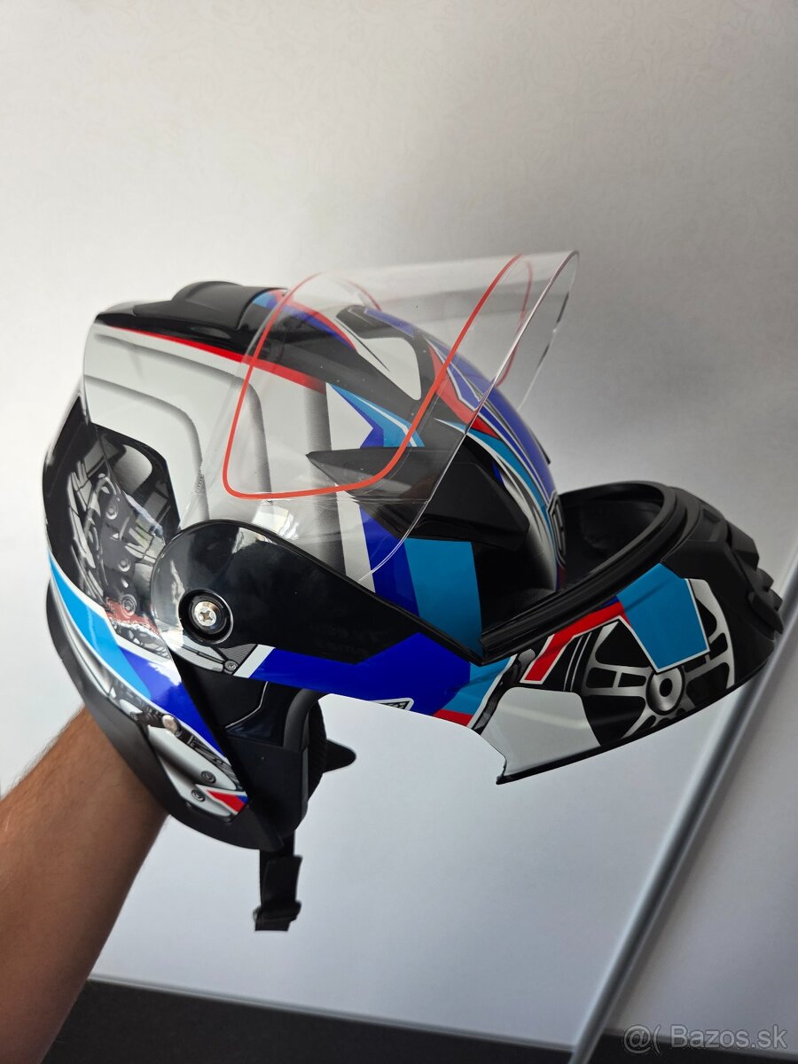 Predám motorkarskú prilbu - 13