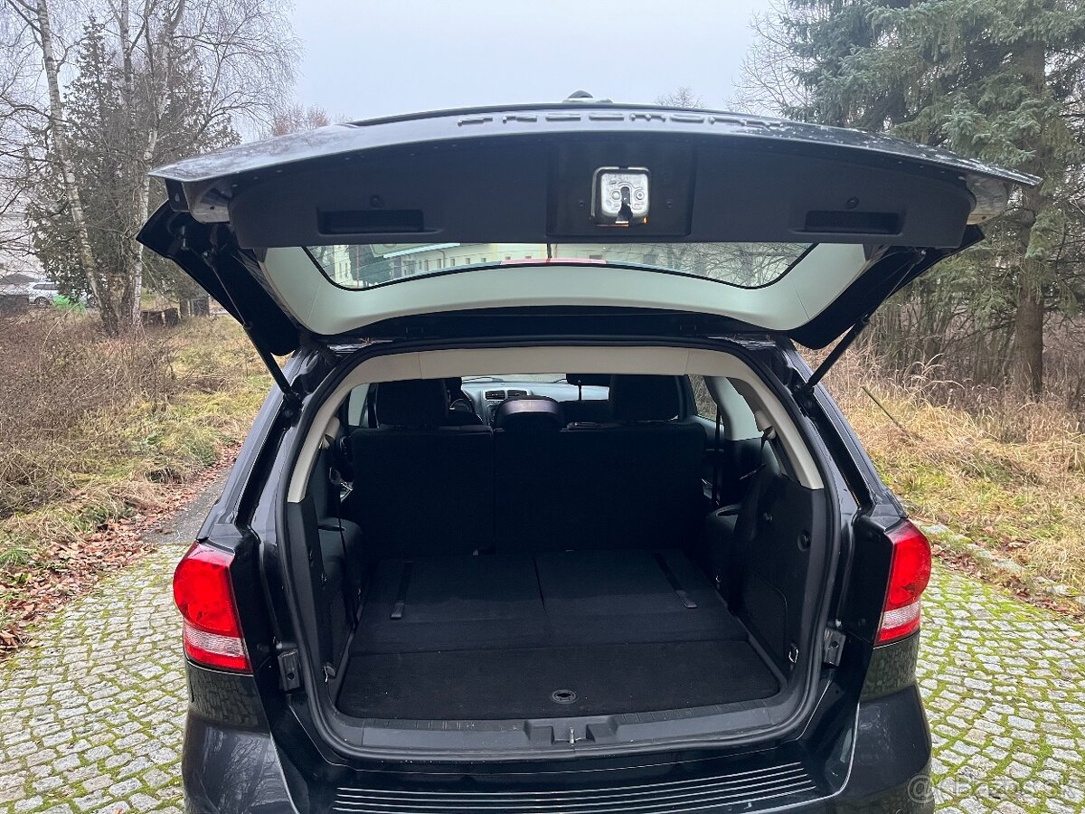 Fiat Freemont 2.0 JTD - 13