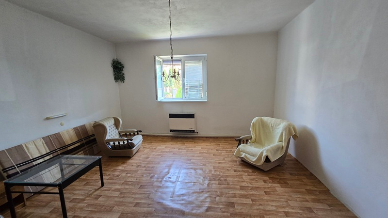 Exkluzívne pekný rodinný dom v Leviciach - na Mudroňovej ul. - 13