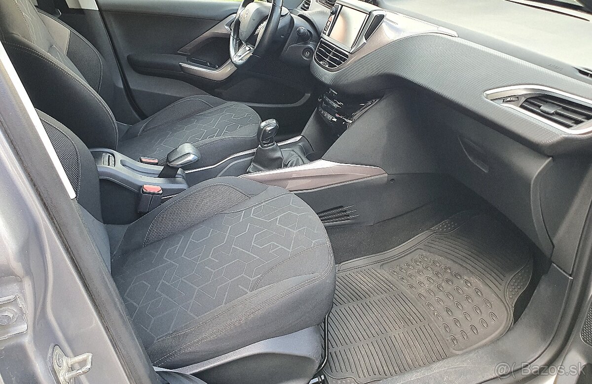 Peugeot 2008 1.2 Pure tech - Access - 13