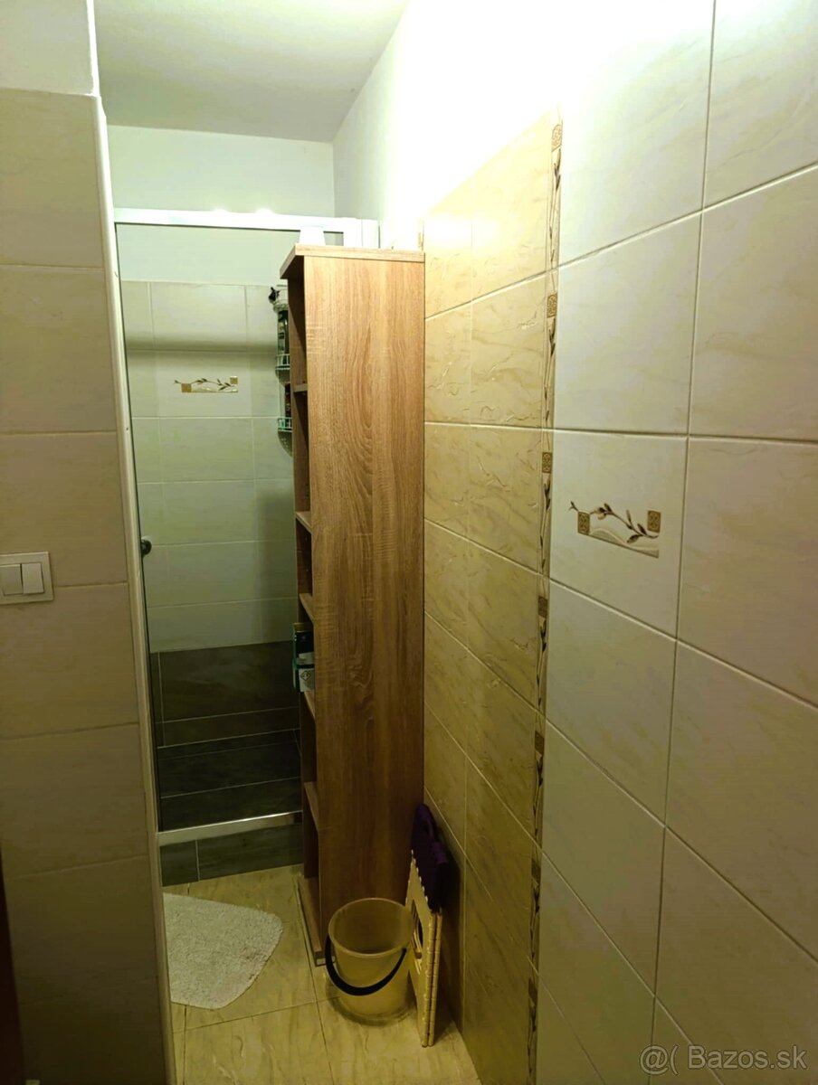 Predám 3 izbový byt s balkónom a loggiou (79m2) Zlatý Potok - 13