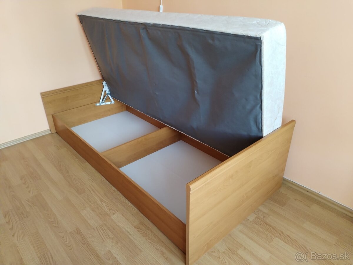 Nábytok vhodný do spálne, obývačky i kancelárie - 13