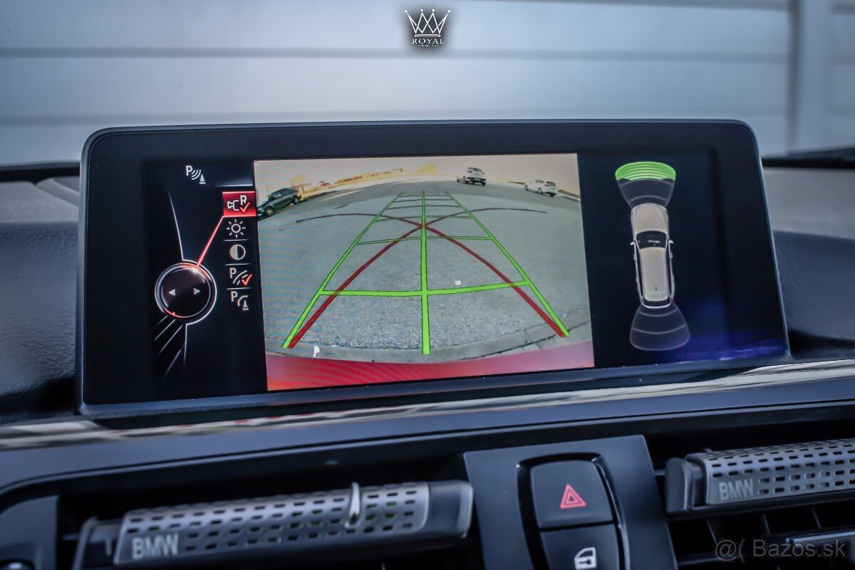 BMW Rad 3 Touring 330d xDrive - 13