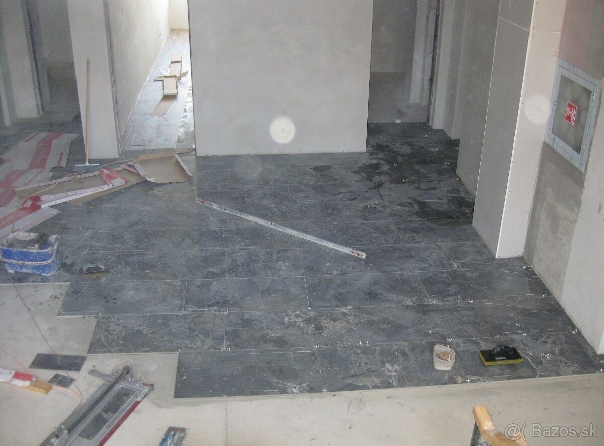 Vyučený murár, maliar a hodinový manžel - 13