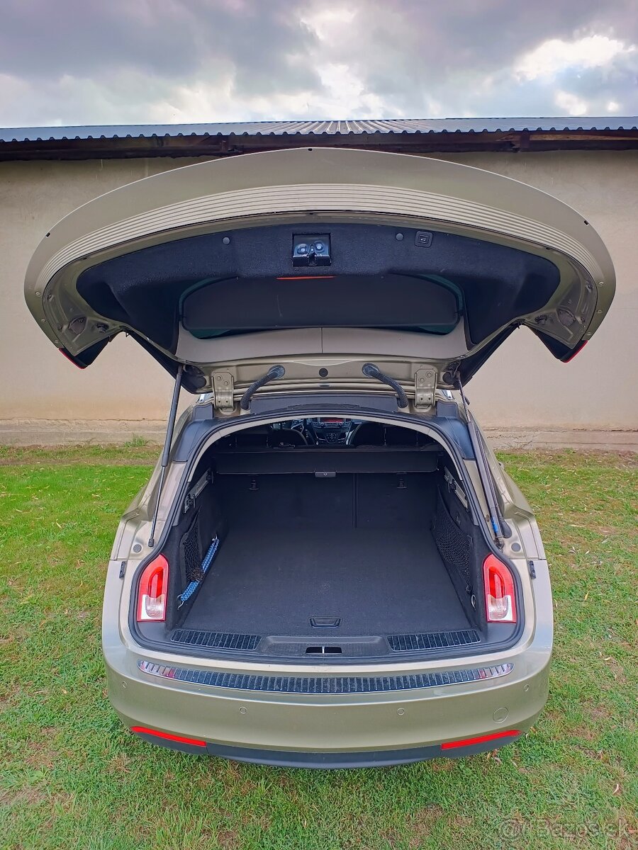 Opel Insignia ST 2.0CDTI 96kW automat - 13