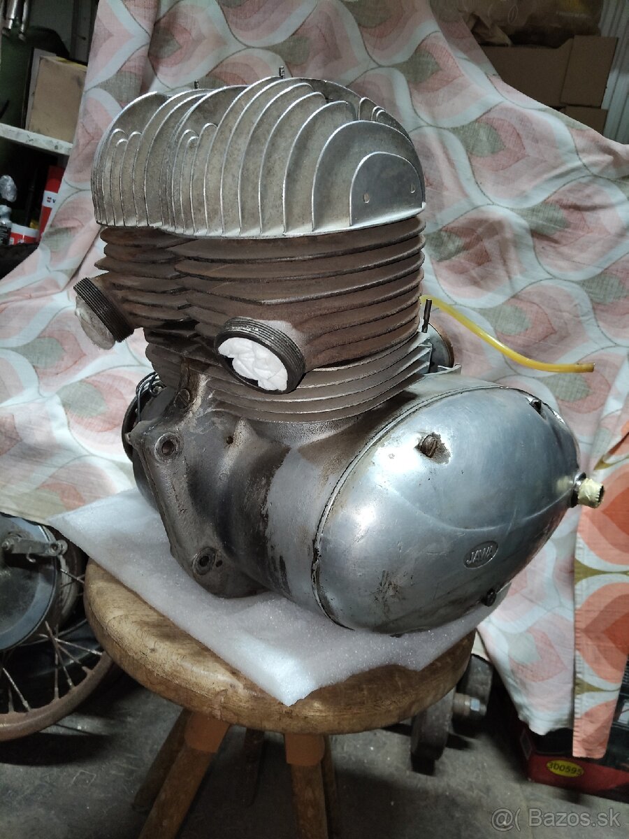 Jawa 350 typ 354 motor - 13