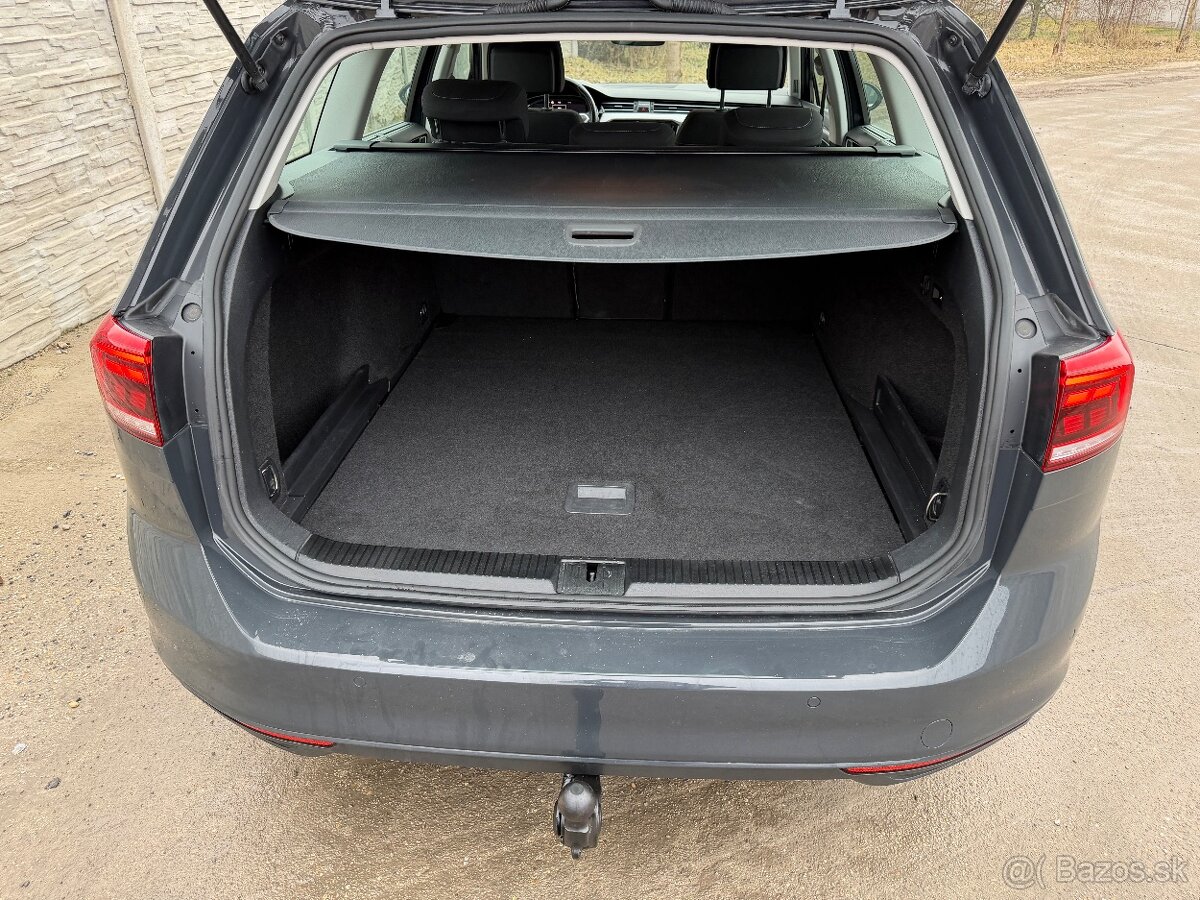 VW Passat combi EVO 2021 a dvojliter TDI - 13