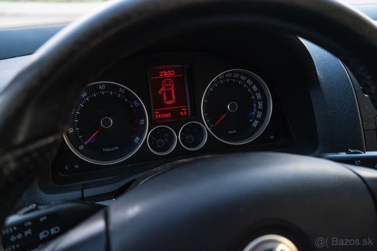 Volkswagen Golf 5 GTI - 13