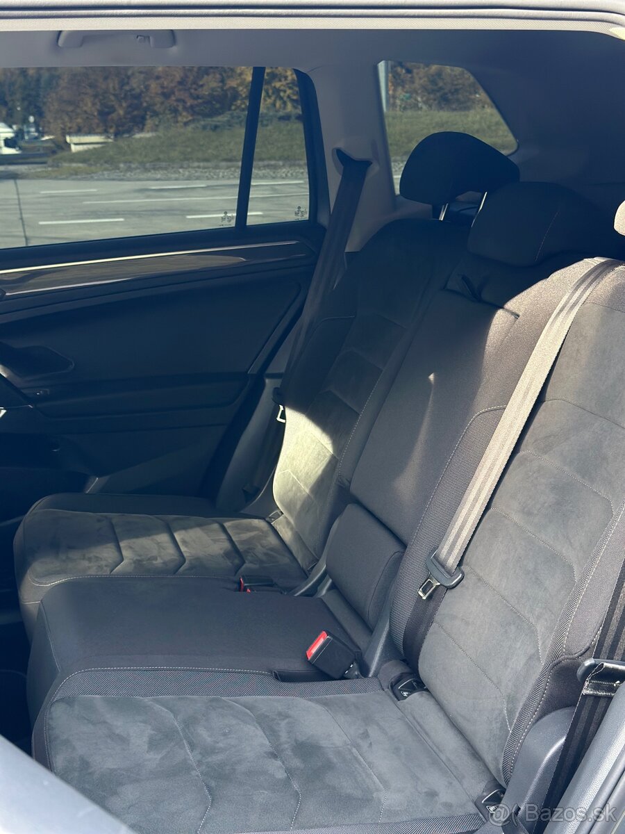 Volkswagen Tiguan Allspace R-line 4MOTION - 13