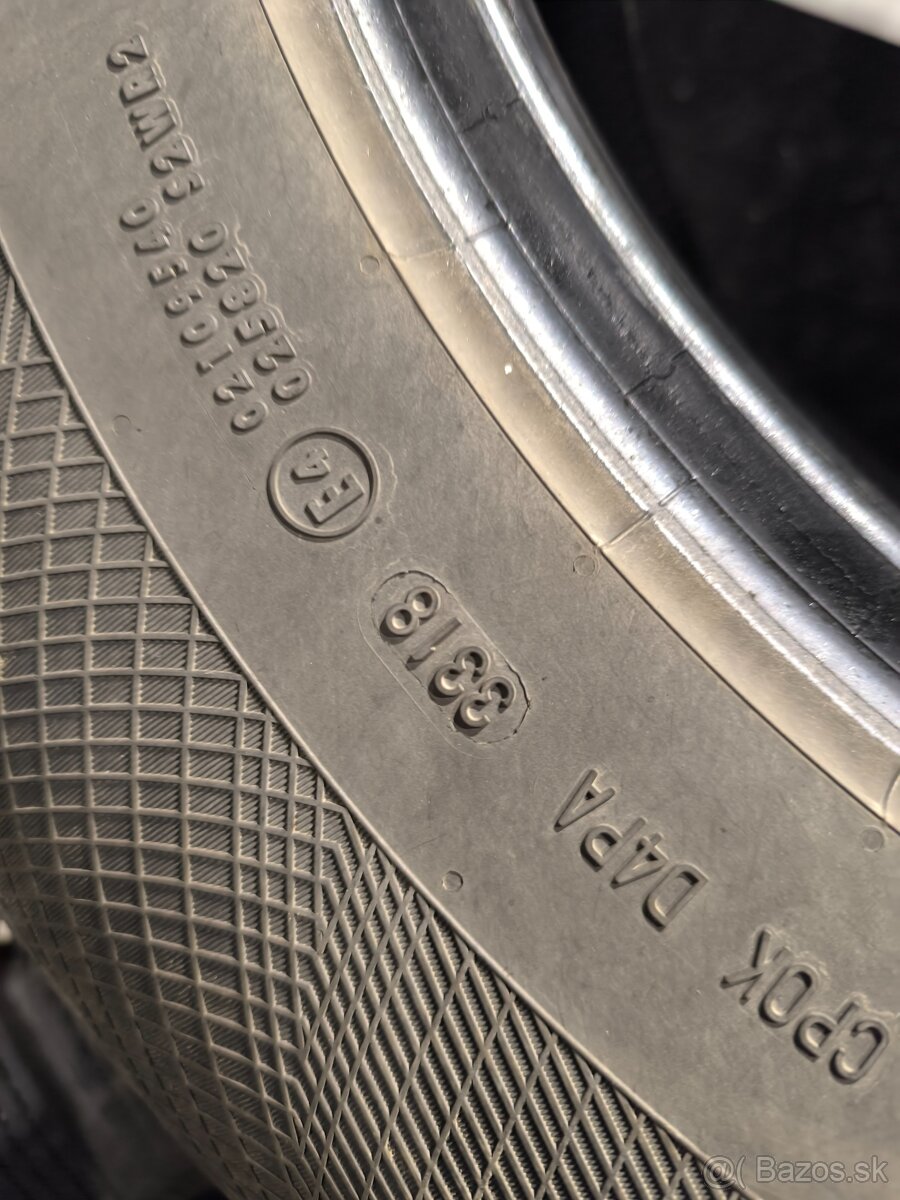 255/70 R16Continental zimne pneumatiky - 13
