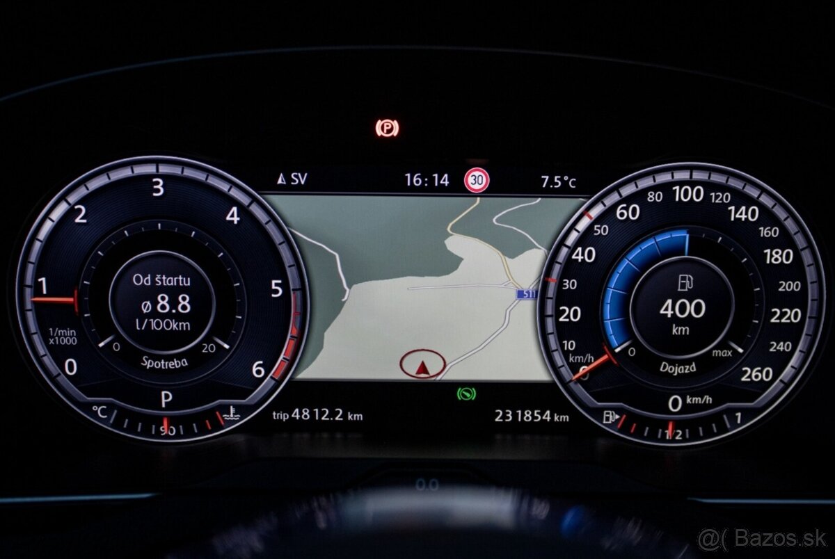 Volkswagen Passat Variant 2.0 BiTDI R-Line 4MOTION DSG - 13