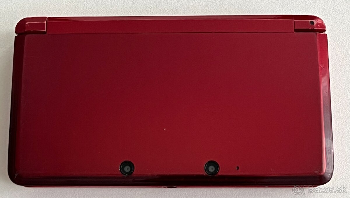 Nintendo 3DS Red + 64gb - 13