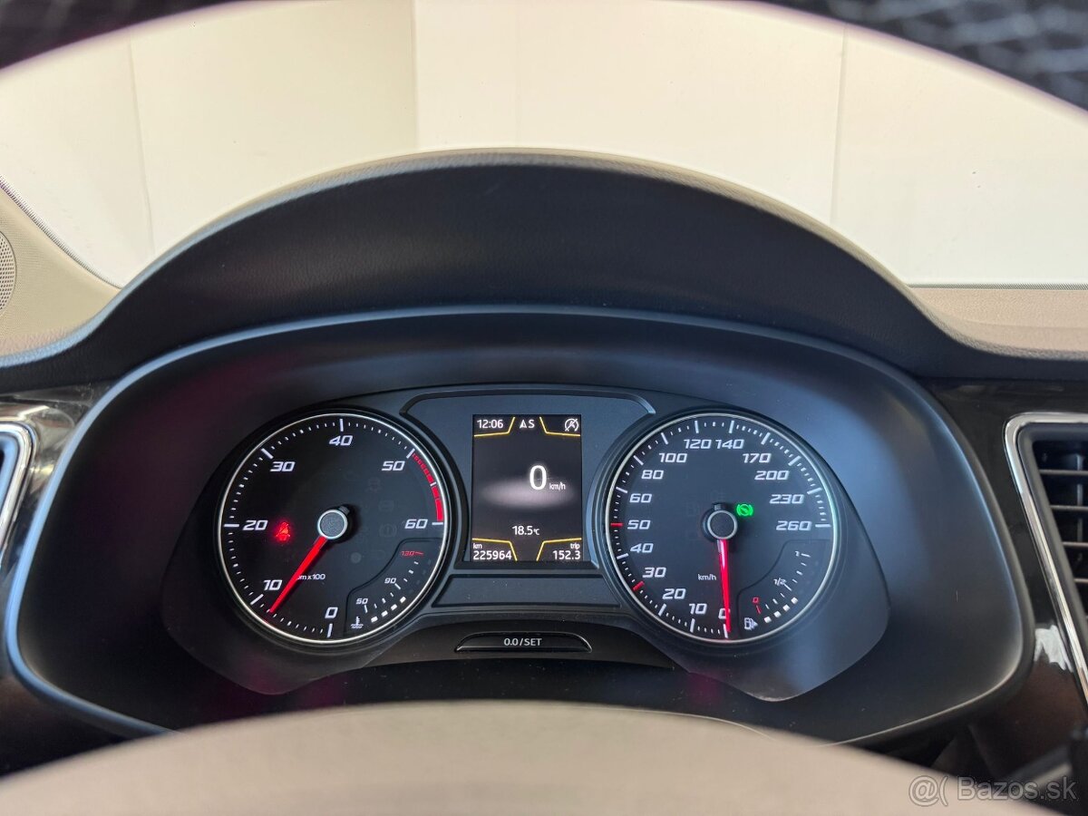 Seat Leon 1.6 TDI CR Style DSG - 13