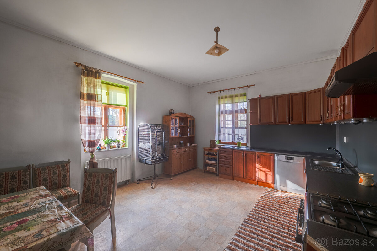 Historický zemiansky DOM vo Včelároch - 13