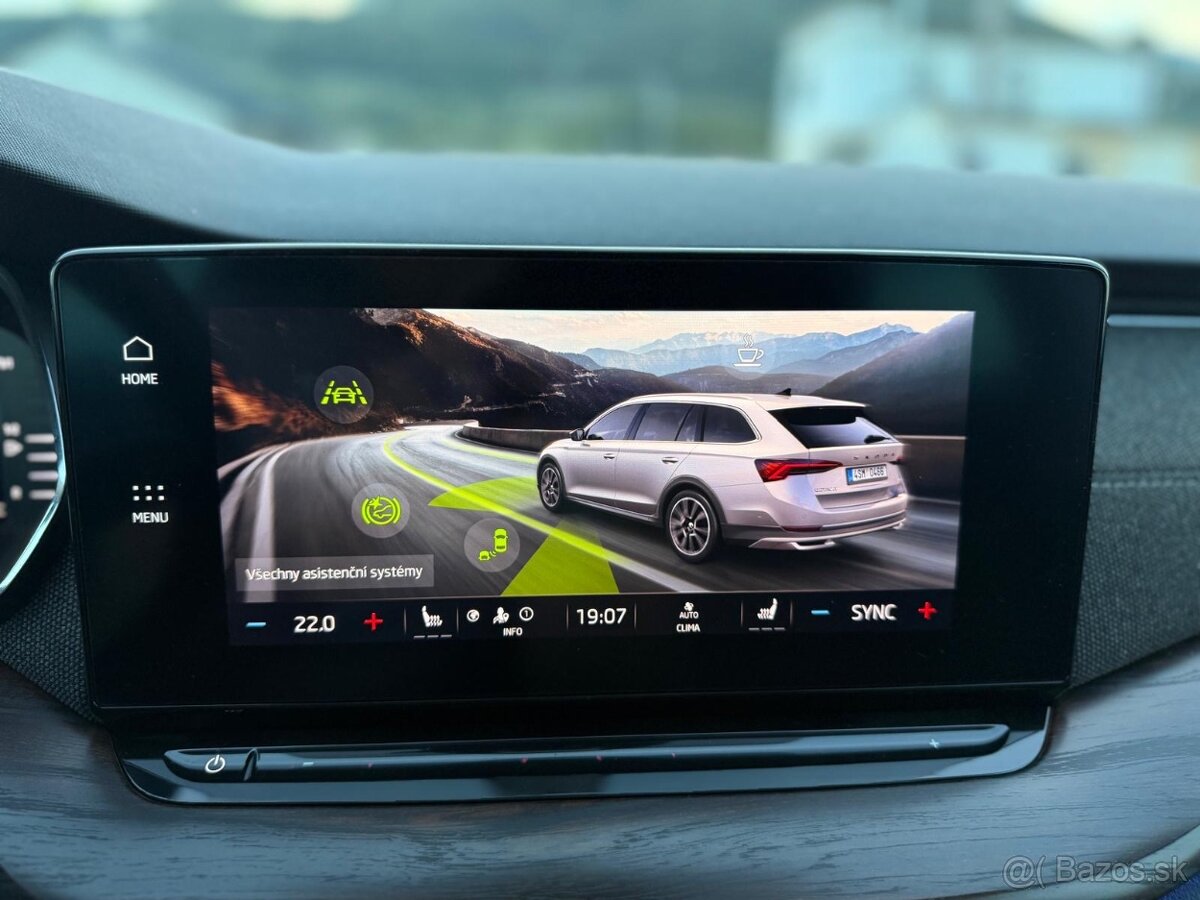 Škoda OCTAVIA 4 SCOUT 1.5TSI 110KW VIRTUAL/ŤAŽNÉ - 13