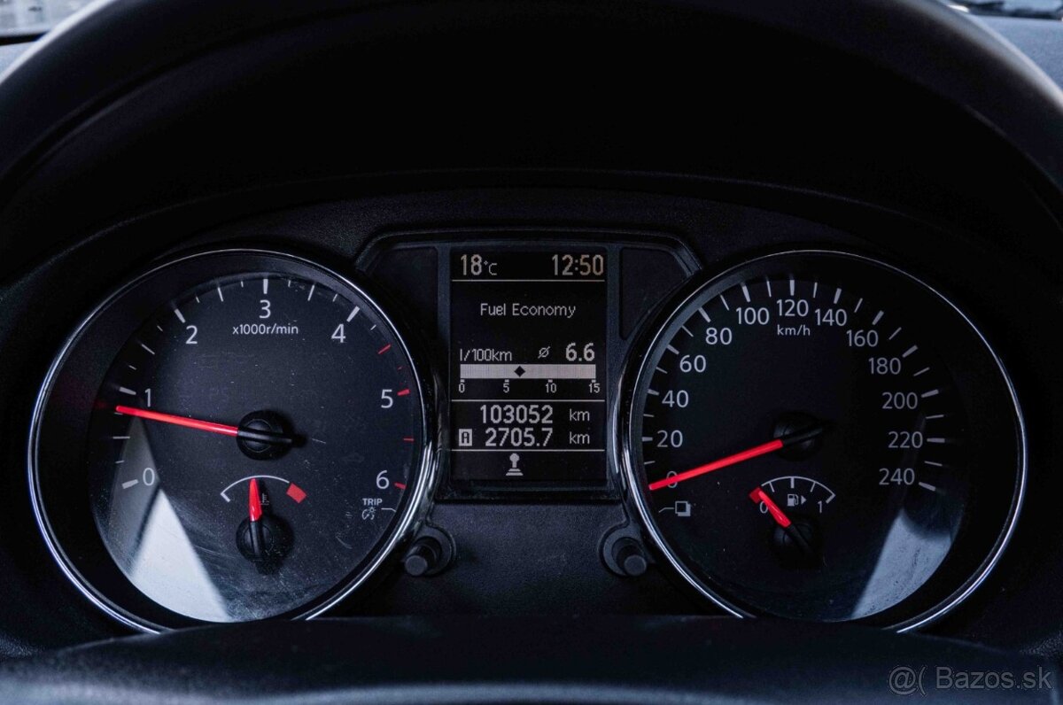Nissan Qashqai 1.6 dCi - 13