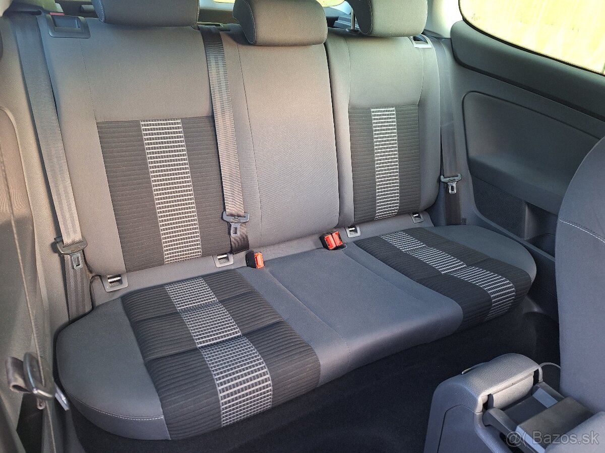 VW GOLF 5 United - 13