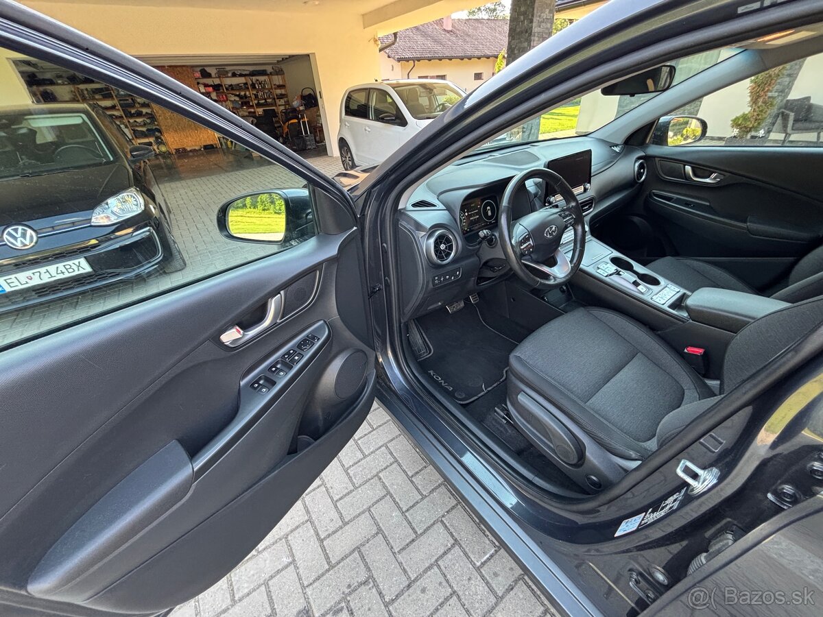 Hyundai KONA, tmavá sivá, edícia 30.výročie, EV - 13