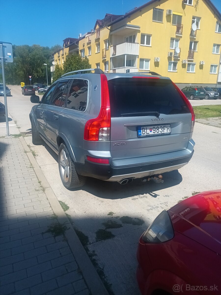 Volvo XC 90 7miestne - 13
