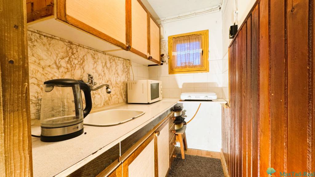 Dvojnásobná radosť pri vode: dve chaty na jednom mieste - 13