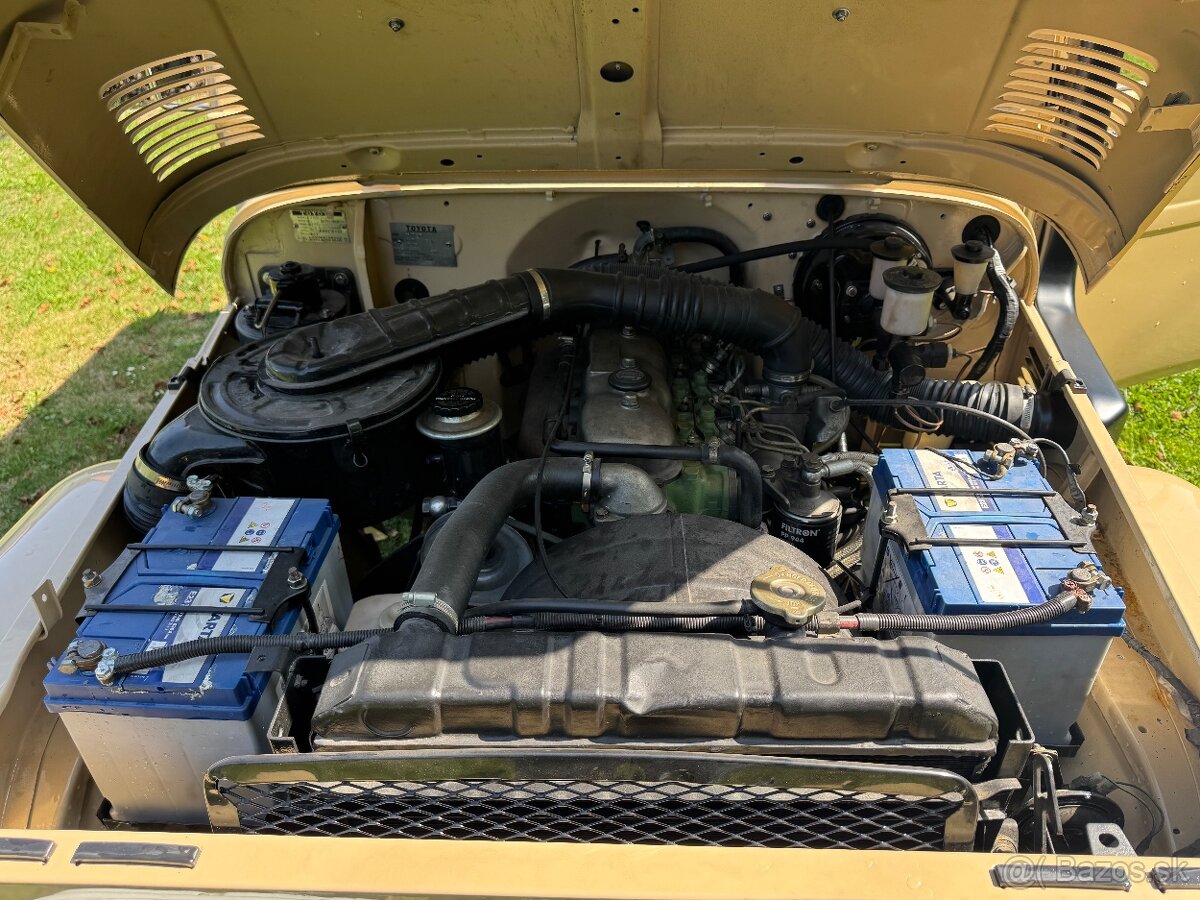 Toyota LandCrusier 1978 - 13