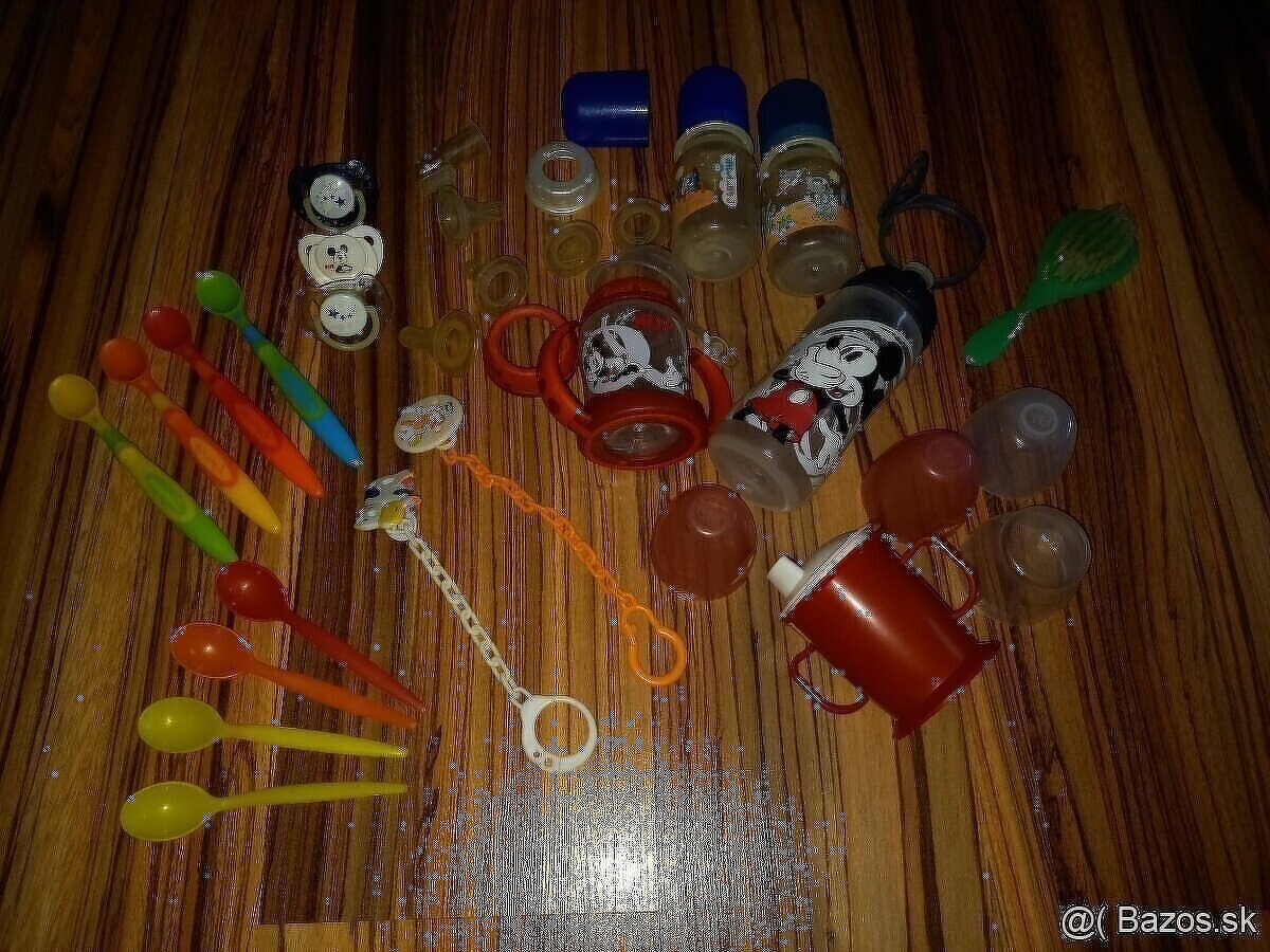 Kočík, topánočky, odsávačka mlieka - 13