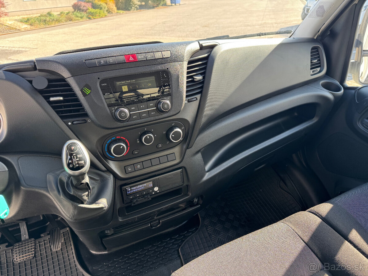 Iveco Daily 70C18 - 13