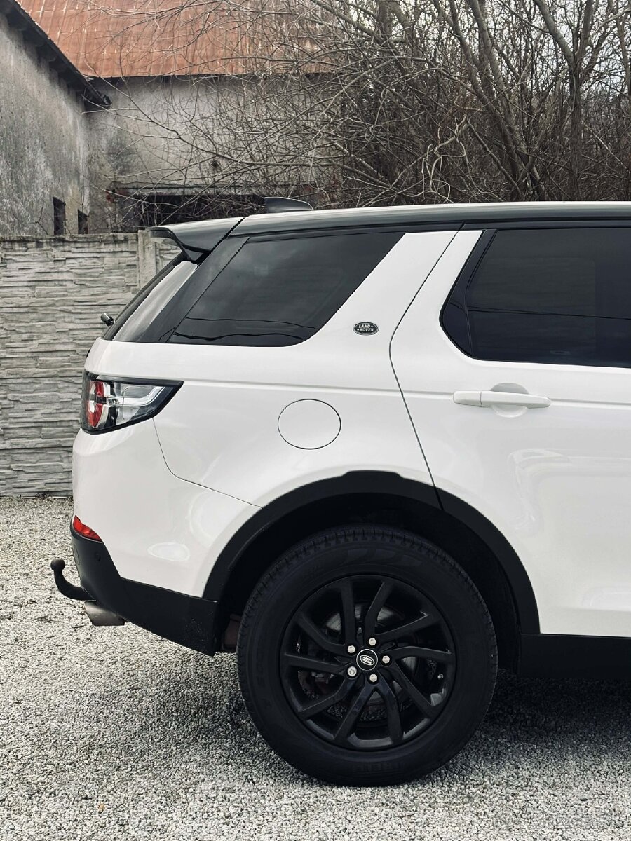 Land Rover Discovery Sport 2.0 TD4 - 13