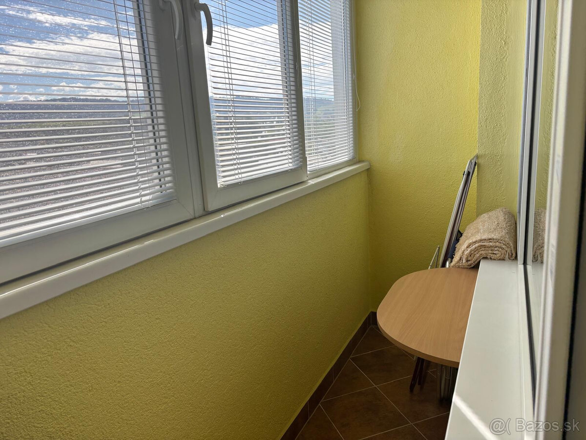 Predaj 1i byt po rekonštrukcii Brezno, 2 loggie, 2 výťahy - 13
