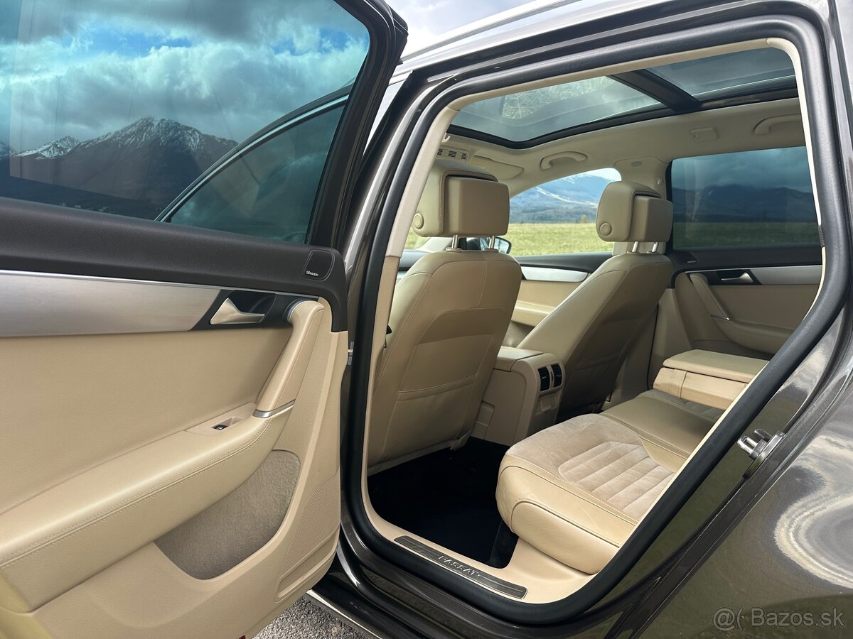 VW Passat Variant 2.0 TDI Highline - 13