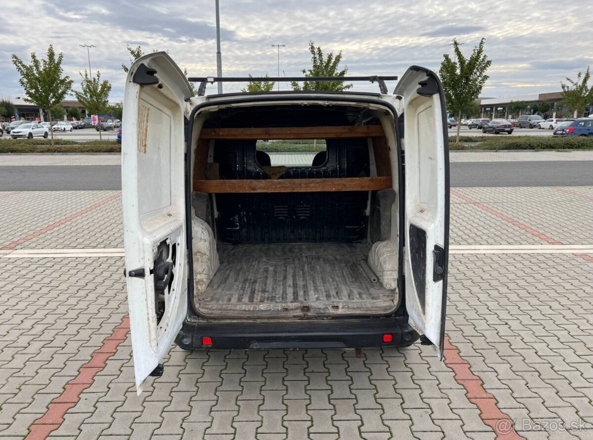 Fiat Doblo Cargo 1.4i 57kw ČR DPH - 13