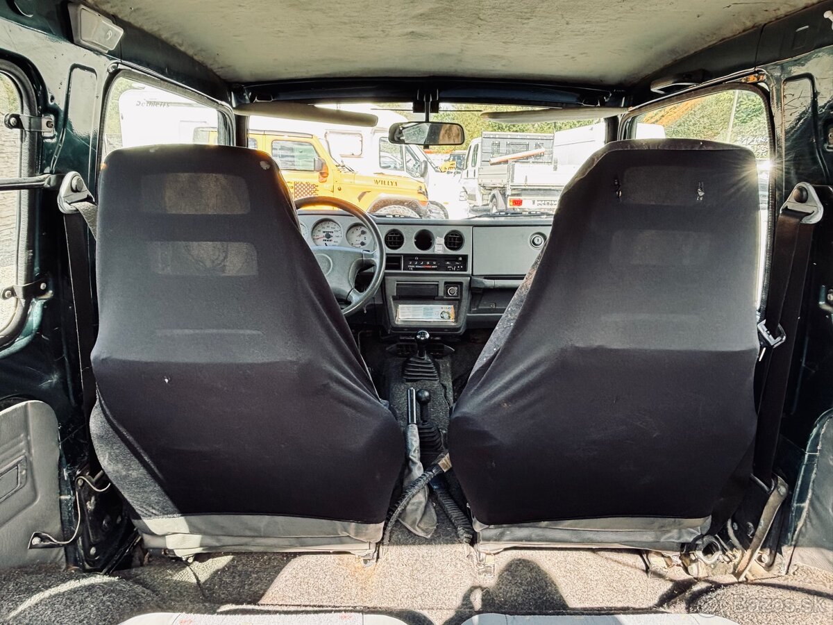 SUZUKI SAMURAI 1.3 - 13