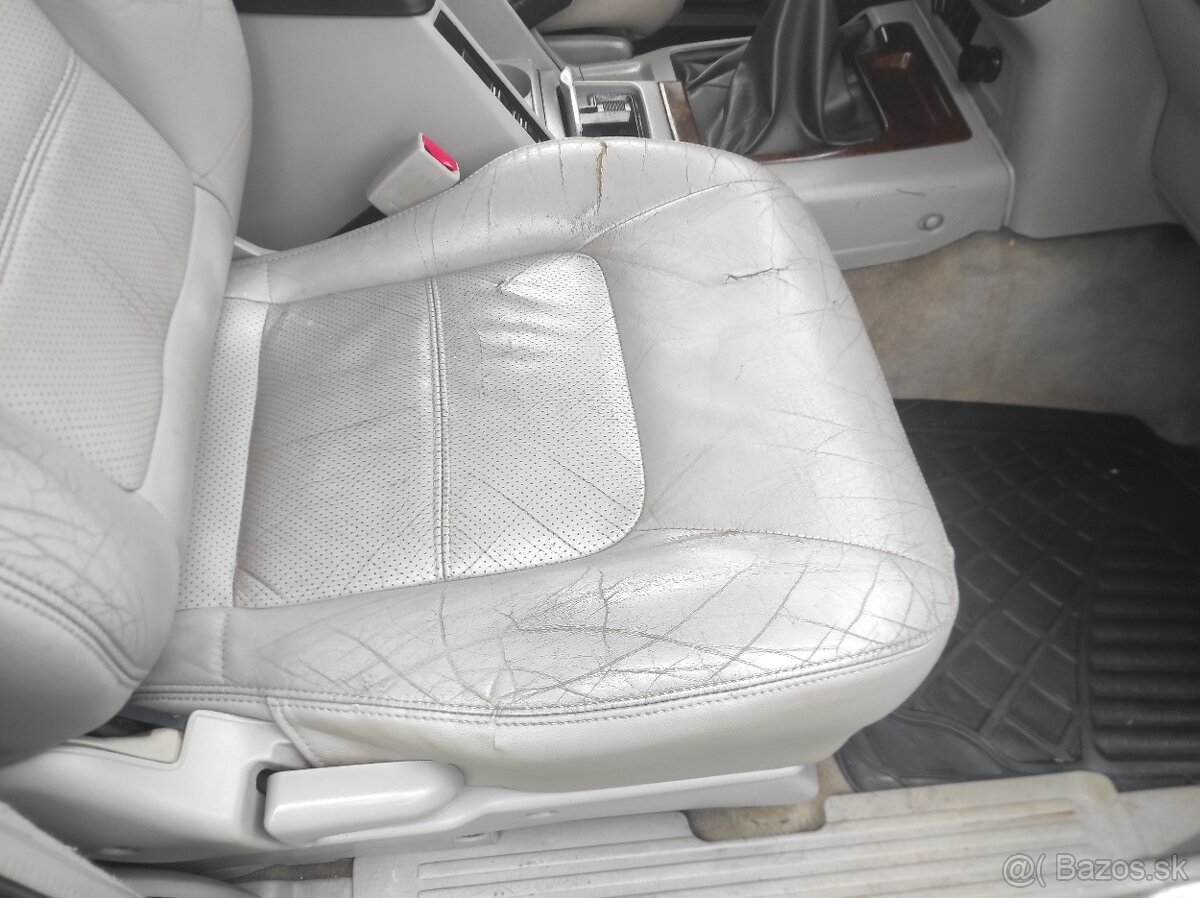 Nissan Patrol 3.0 - 13