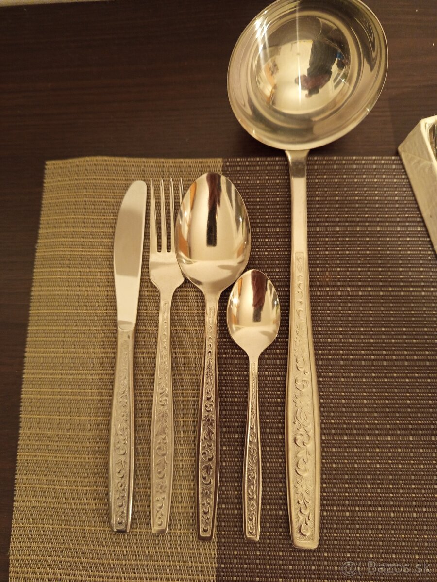 RETRO RUSKE PRIBORY-TOP STAV - 13