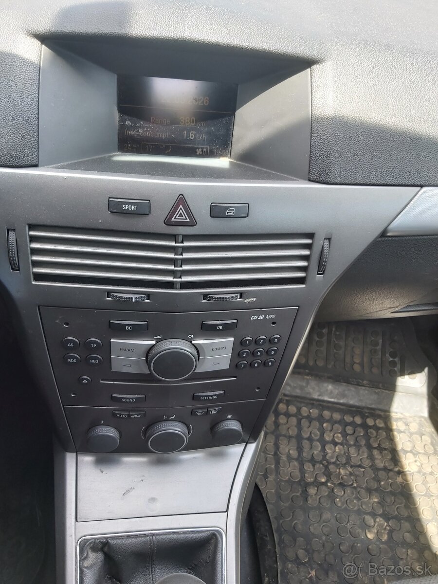 Opel Astra 1.6 16V Elegance - 13