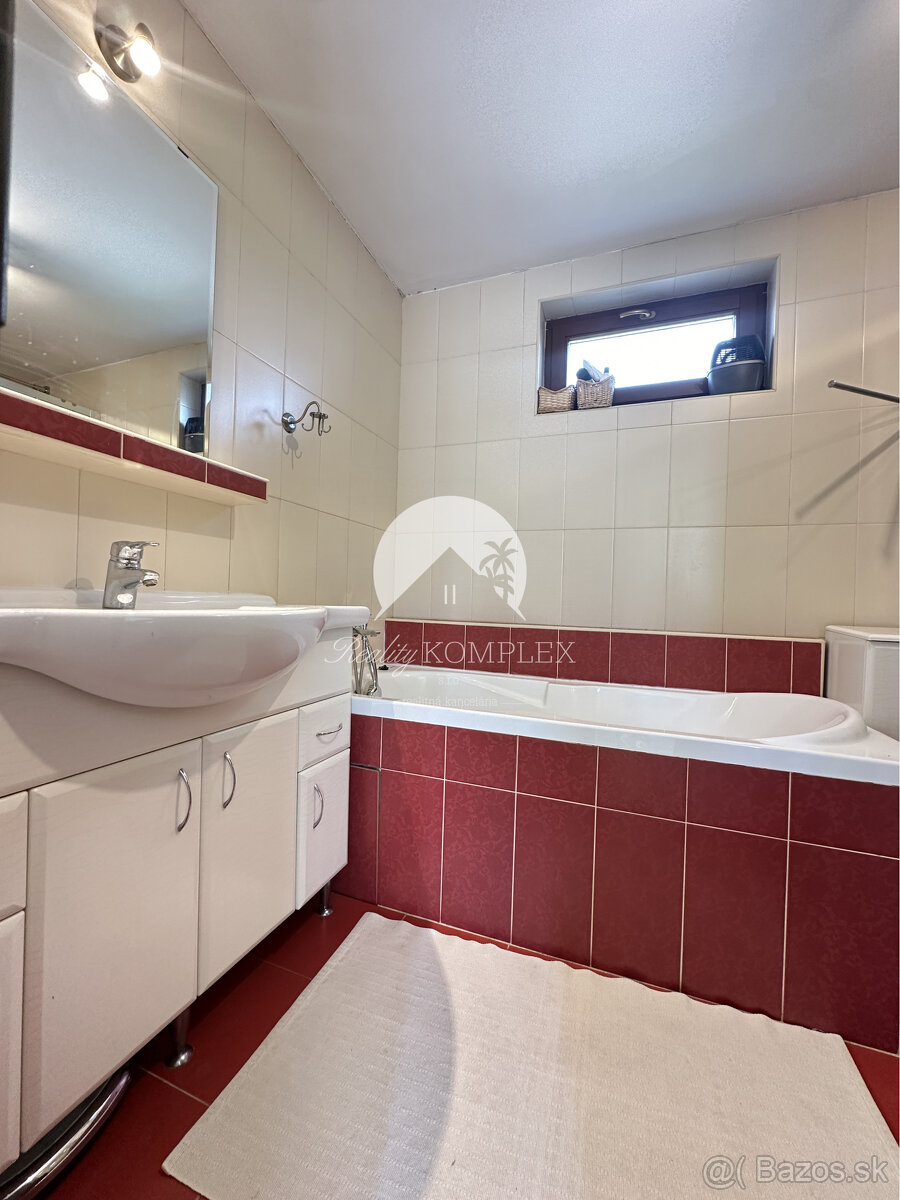 Reality KOMPLEX s.r.o. Vám ponúka EXKLUZÍVNE na predaj rodi - 13