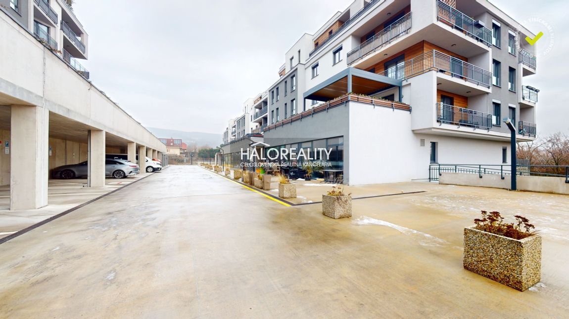 HALO reality - Predaj, obchodný priestor Bratislava Nové Mes - 13