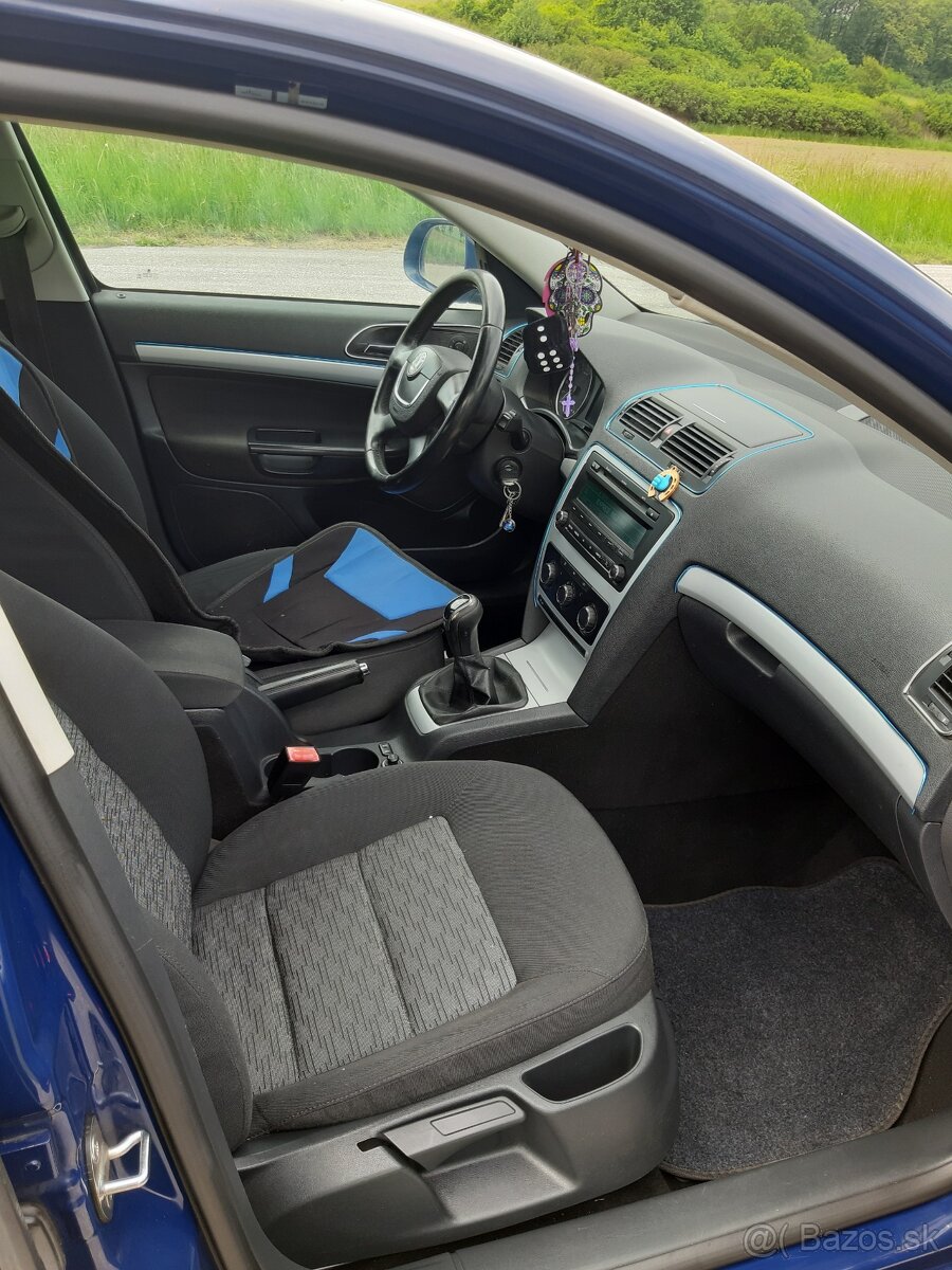 Skoda Octavia 2 combi - 13