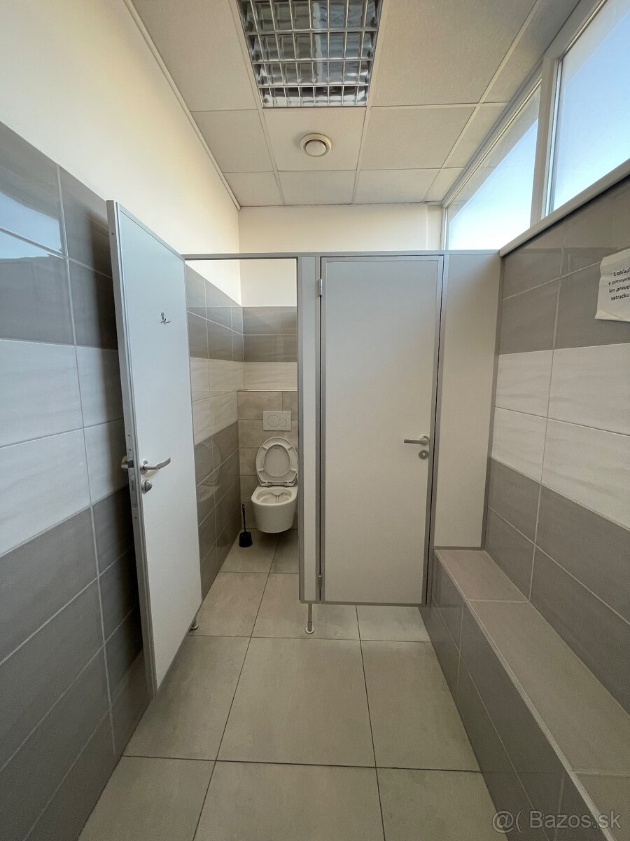 Prenájom kancelárii v budove Living centra, Solinky - Žilina - 13