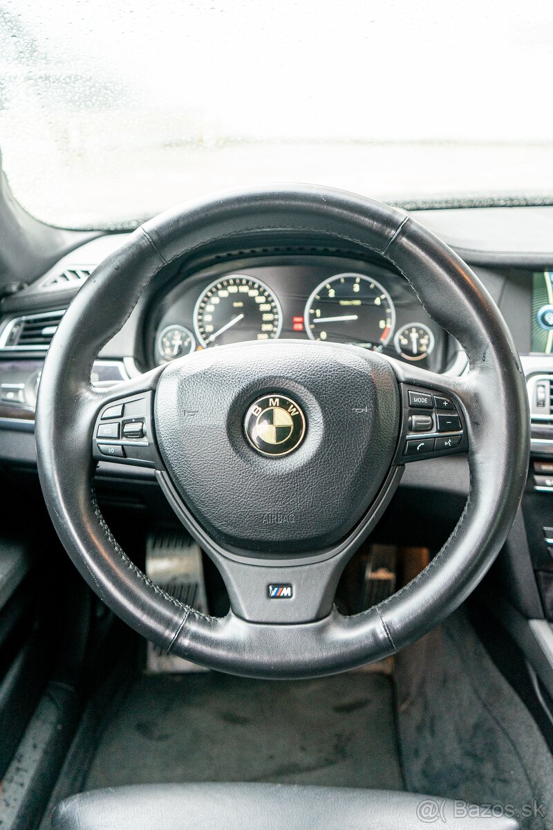 BMW Rad 7 740d - 13