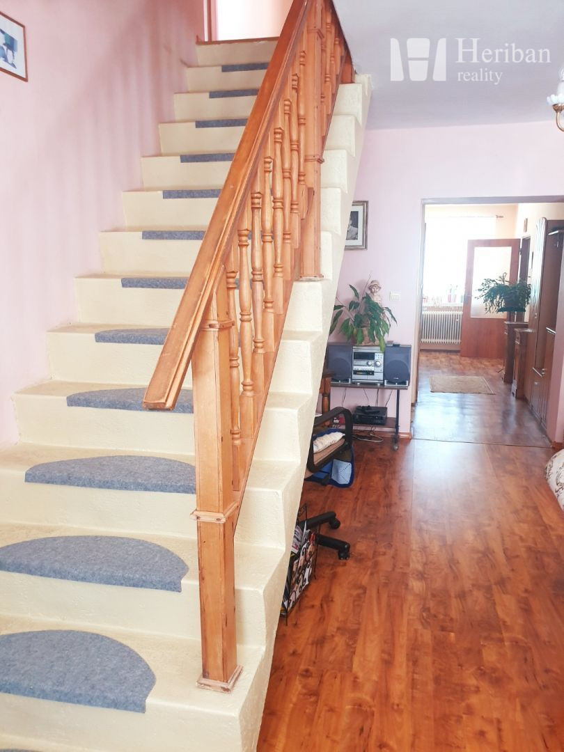 2-generačný rod.dom,12,8ár.pozemok,obec Leles-okres Trebišov - 13