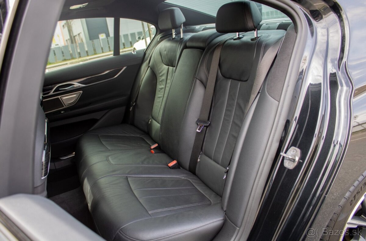 BMW Rad 7 730d / 195kW / A8 / 2020 - 13