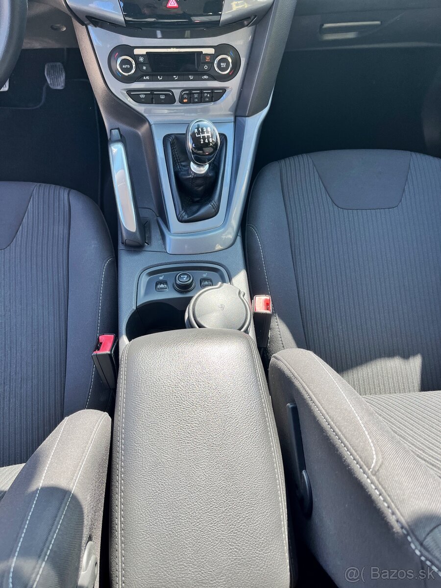Ford Focus 1.6 TdCi Titanium - 13