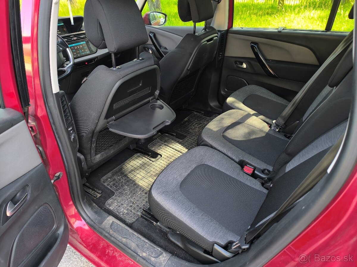 Citroen C4 Grand Picasso - 13