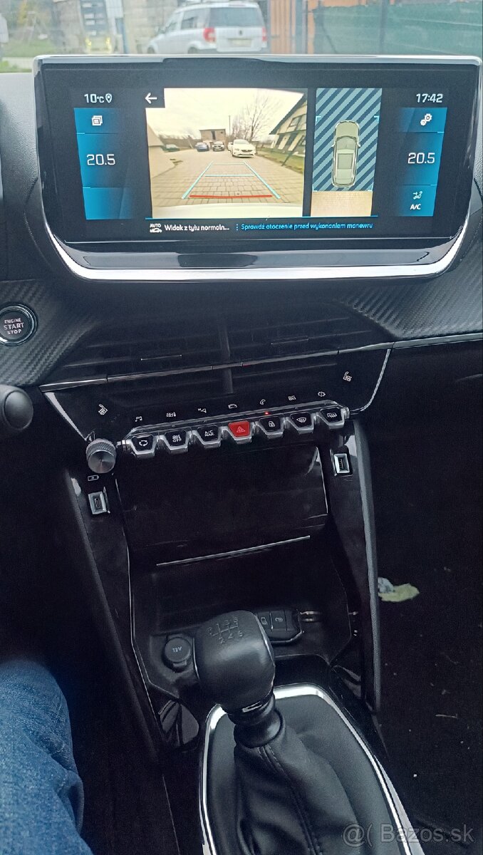 Peugeot 2008 1.2b 24000km - 13