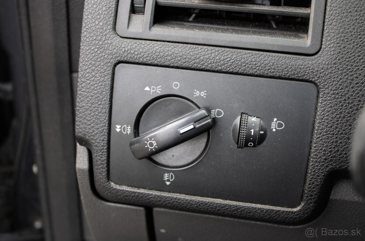 Ford C-Max 1.6 TDCi / 66kW. / M5 / 2008 - 13