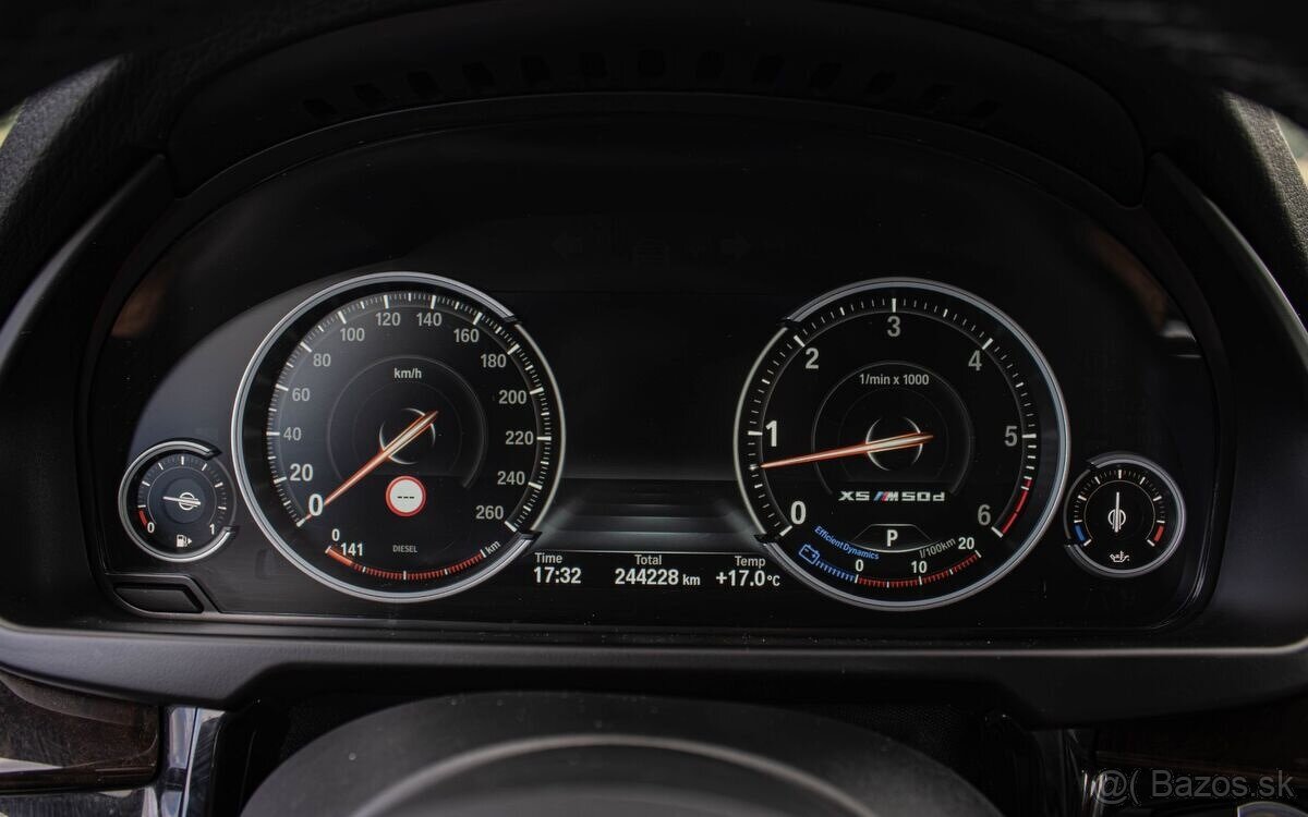 BMW X5 M50D F15 xDrive 3.0D 2016 - 13