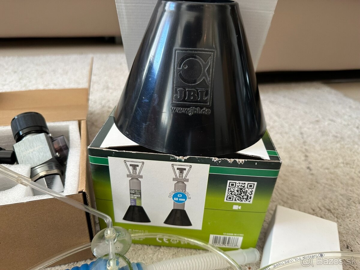 Predám Akvárium FLUVAL Flex (57l), čierné - 13